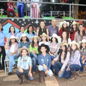 2º Juninão leva grande público para a praça (10) 2º Juninão leva grande público para a praça (10)