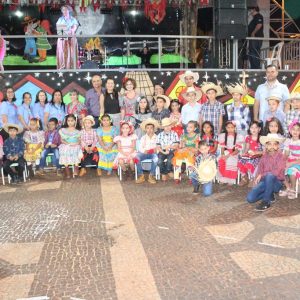 2º Juninão leva grande público para a praça (16) 2º Juninão leva grande público para a praça (16)