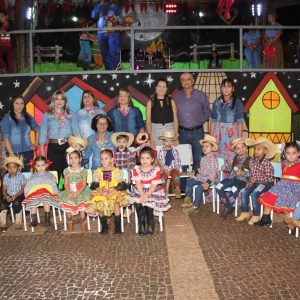 2º Juninão leva grande público para a praça (63) 2º Juninão leva grande público para a praça (63)