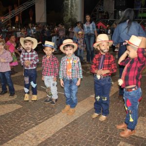 2º Juninão leva grande público para a praça (69) 2º Juninão leva grande público para a praça (69)