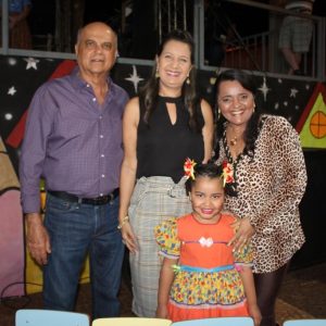 2º Juninão leva grande público para a praça (72) 2º Juninão leva grande público para a praça (72)