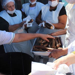Comunidade Paulo Freire recebe curso de Defumação de Carne de Frango (3) Comunidade Paulo Freire recebe curso de Defumação de Carne de Frango (3)