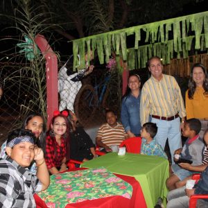 Em noite de festa julina no CRAS de Chaveslândia, prefeito anuncia novas ações para a comunidade (18) Em noite de festa julina no CRAS de Chaveslândia, prefeito anuncia novas ações para a comunidade (18)