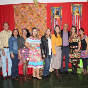 Em noite de festa julina no CRAS de Chaveslândia, prefeito anuncia novas ações para a comunidade (30) Em noite de festa julina no CRAS de Chaveslândia, prefeito anuncia novas ações para a comunidade (30)