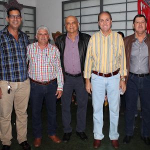 Em noite de festa julina no CRAS de Chaveslândia, prefeito anuncia novas ações para a comunidade (39) Em noite de festa julina no CRAS de Chaveslândia, prefeito anuncia novas ações para a comunidade (39)