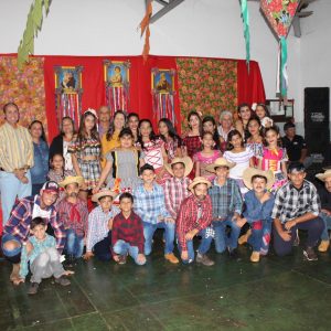 Em noite de festa julina no CRAS de Chaveslândia, prefeito anuncia novas ações para a comunidade (49) Em noite de festa julina no CRAS de Chaveslândia, prefeito anuncia novas ações para a comunidade (49)