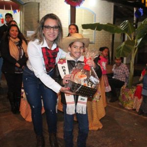 IMG_8235 (Copy) IMG_8235 (Copy)