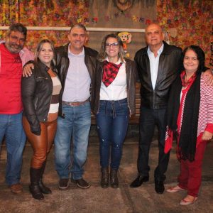 IMG_8365 (Copy) IMG_8365 (Copy)