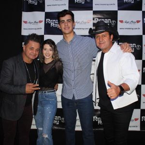 IMG_9754 (Copy) IMG_9754 (Copy)