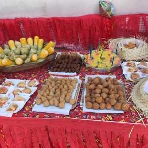 Prefeitura apoia festa julina do Lar dos Idosos “Dionísio de Souza Santos” (3) Prefeitura apoia festa julina do Lar dos Idosos “Dionísio de Souza Santos” (3)