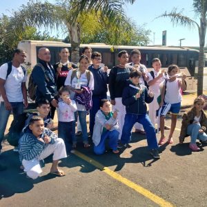 Professor e Alunos Judocas recebem medalhas em competição (2)