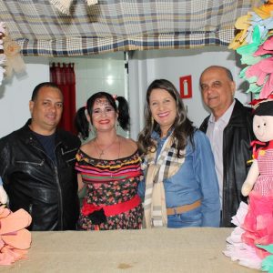 Secretaria de Desenvolvimento Social realiza Festa Junina no Grupo Conviver (30) Secretaria de Desenvolvimento Social realiza Festa Junina no Grupo Conviver (30)