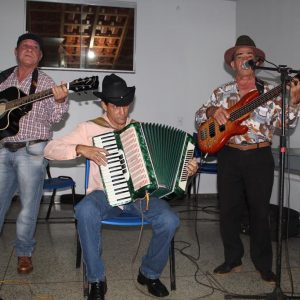 Secretaria de Desenvolvimento Social realiza Festa Junina no Grupo Conviver (42) Secretaria de Desenvolvimento Social realiza Festa Junina no Grupo Conviver (42)