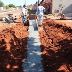 Secretário acompanha melhoria na rua Jânio Quadro (3)