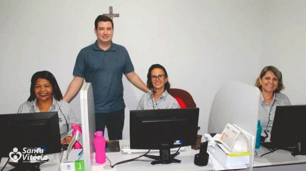 Prefeitura Municipal de Santa Vitória adquire novos equipamentos para o departamento de PABX