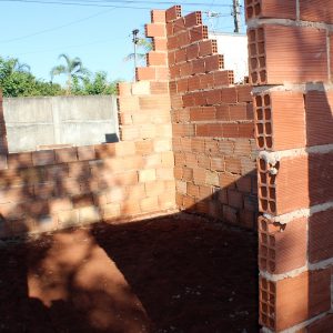 Secretária de Desenvolvimento Social acompanha as construções das casas Sociais