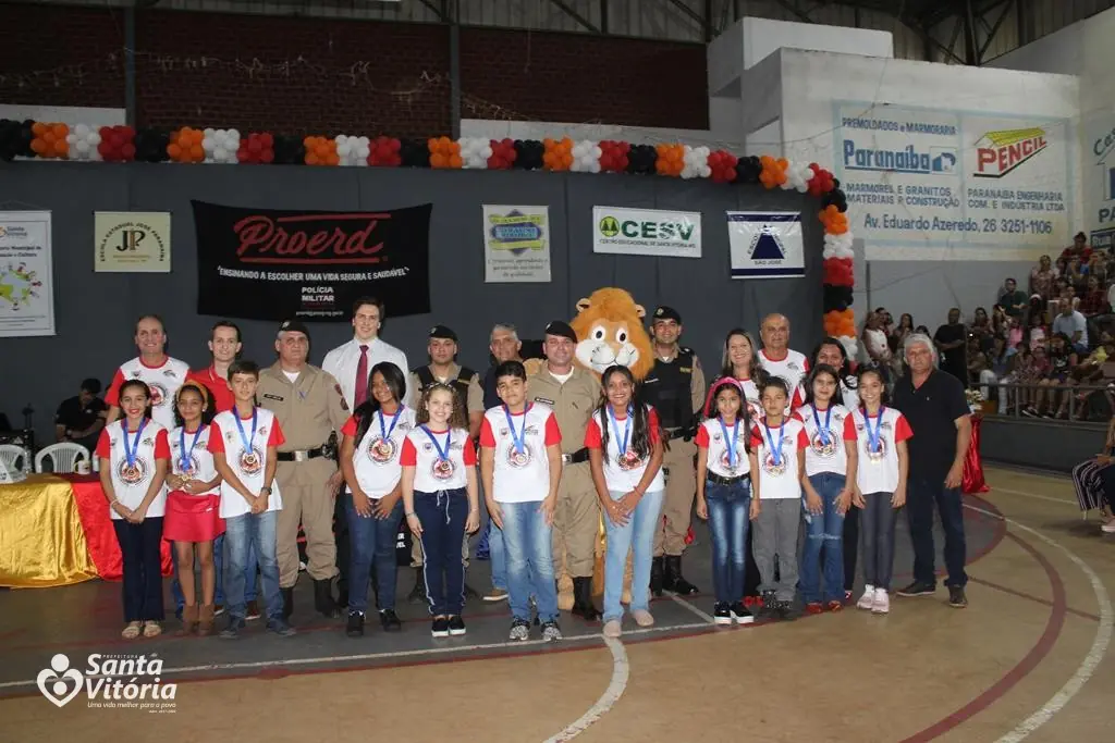 PMES - Formatura do Proerd é realizada em Viana