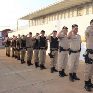 Fanfarra do Projeto Aprendendo a Crescer é destaque em homenagem cívica ao Dia do Soldado e Dia da Independência (16)