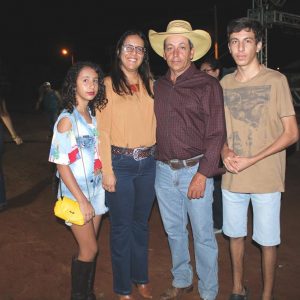 IMG_1549 (Copy) IMG_1549 (Copy)