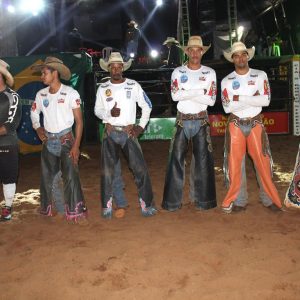 IMG_1725 (Copy) IMG_1725 (Copy)