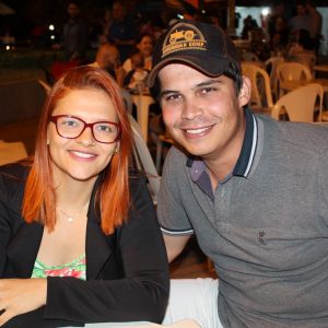 Primeira noite do 1º Festival Gastronômico movimenta Santa Vitória (3)