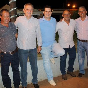 Primeira noite do 1º Festival Gastronômico movimenta Santa Vitória (35)