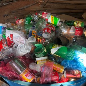 Projeto promove competicao nas escolas de Santa Vitória para estimular a reciclagem (15) Projeto promove competicao nas escolas de Santa Vitória para estimular a reciclagem (15)