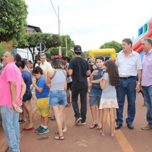 Crianças do distrito de Chaveslândia ganham comemoração pelo Dia das Crianças (33)