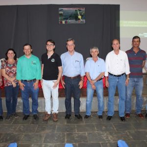 IMG_4990 (Copy) IMG_4990 (Copy)