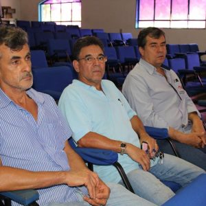 IMG_5013 (Copy) IMG_5013 (Copy)