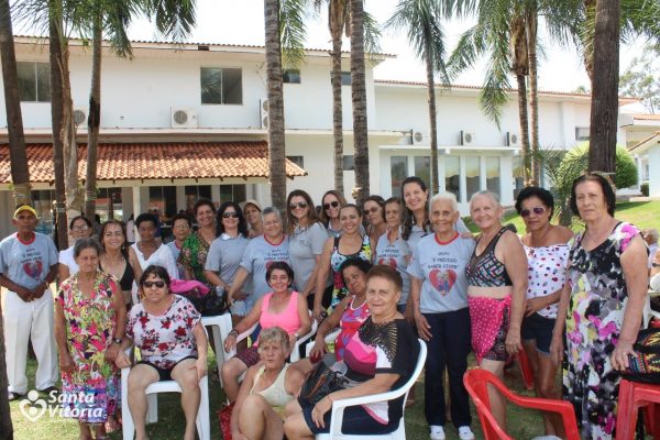 Secretaria de Desenvolvimento Social promove passeio com grupo da Terceira Idade