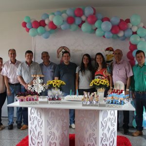 Autoridades fazem o lançamento das atividades no Novo Espaço do Projeto Aprendendo a Crescer no distrito de Chaveslândia (5) Autoridades fazem o lançamento das atividades no Novo Espaço do Projeto Aprendendo a Crescer no distrito de Chaveslândia (5)