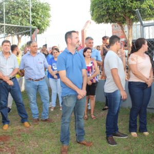 Autoridades fazem o lançamento das atividades no Novo Espaço do Projeto Aprendendo a Crescer no distrito de Chaveslândia (53) Autoridades fazem o lançamento das atividades no Novo Espaço do Projeto Aprendendo a Crescer no distrito de Chaveslândia (53)
