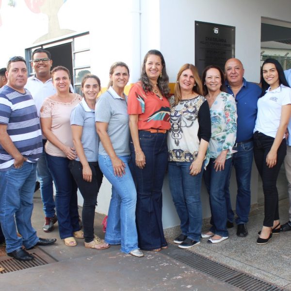 Autoridades fazem o lançamento das atividades no Novo Espaço do Projeto Aprendendo a Crescer no distrito de Chaveslândia (6) Autoridades fazem o lançamento das atividades no Novo Espaço do Projeto Aprendendo a Crescer no distrito de Chaveslândia (6)