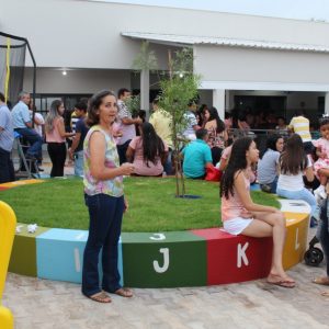 CEMEI Luíza Maria de Paula quase totalmente demolida é entregue após reconstrução e ampliação beneficiando 90 crianças a mais (134) CEMEI Luíza Maria de Paula quase totalmente demolida é entregue após reconstrução e ampliação beneficiando 90 crianças a mais (134)
