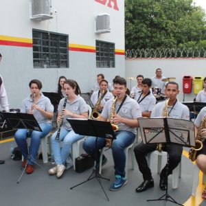 CEMEI Luíza Maria de Paula quase totalmente demolida é entregue após reconstrução e ampliação beneficiando 90 crianças a mais (150) CEMEI Luíza Maria de Paula quase totalmente demolida é entregue após reconstrução e ampliação beneficiando 90 crianças a mais (150)