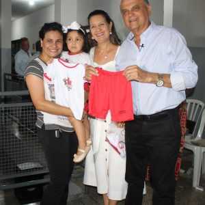 CEMEI Luíza Maria de Paula quase totalmente demolida é entregue após reconstrução e ampliação beneficiando 90 crianças a mais (60) CEMEI Luíza Maria de Paula quase totalmente demolida é entregue após reconstrução e ampliação beneficiando 90 crianças a mais (60)