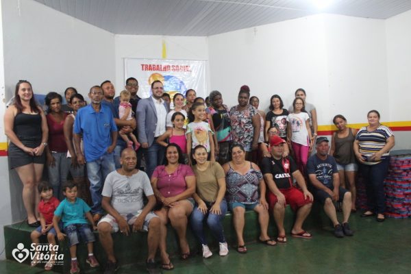 Moradores do Jardim Europa participam de palestras motivacionais