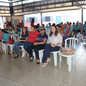 Prefeito e Primeira-dama prestigiam eleição da Nova Diretoria da APAE de Santa Vitória (3) Prefeito e Primeira-dama prestigiam eleição da Nova Diretoria da APAE de Santa Vitória (3)