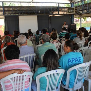 Prefeito e Primeira-dama prestigiam eleição da Nova Diretoria da APAE de Santa Vitória (9) Prefeito e Primeira-dama prestigiam eleição da Nova Diretoria da APAE de Santa Vitória (9)