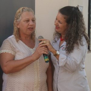 Projeto Social Prefeito, Vice-prefeito, Secretários e Vereadores entregam mais uma casa e garantem mais quatro casas ainda esse ano (19) Projeto Social Prefeito, Vice-prefeito, Secretários e Vereadores entregam mais uma casa e garantem mais quatro casas ainda esse ano (19)