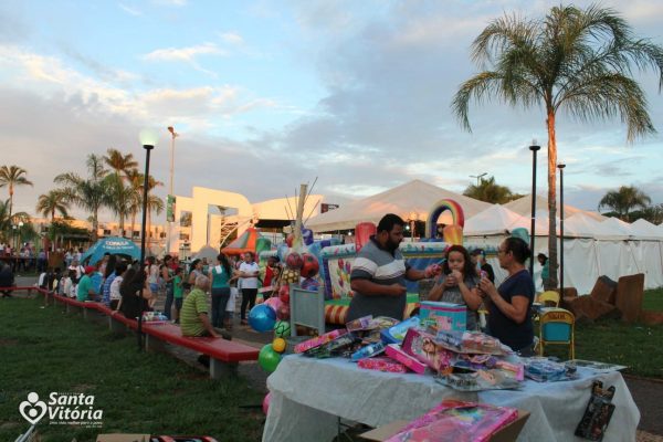 Santa Vitória Culminância do Projeto Educar, Cuidar e Reciclar_1
