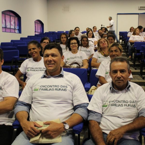 Palestras sobre Sucessão Familiar no Campo e Saúde da Mulher marcam Encontro da Mulher Rural em Santa Vitória (78) Palestras sobre Sucessão Familiar no Campo e Saúde da Mulher marcam Encontro da Mulher Rural em Santa Vitória (78)