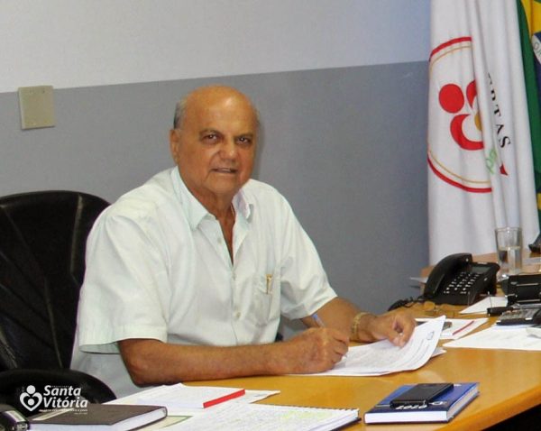 Para Salim Curi, pagar os servidores em dia é demonstração de zelo com a coisa pública e confere celeridade da atual administração