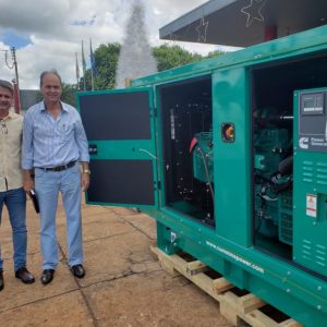 Prefeitura adquire moderno gerador de energia elétrica para o P. A. Jerônimo Teodoro (4) Prefeitura adquire moderno gerador de energia elétrica para o P. A. Jerônimo Teodoro (4)