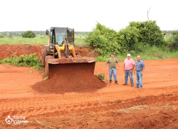 Secretaria de Transporte e Serviços Rurais inicia recuperação das estradas rurais na região da Invernada
