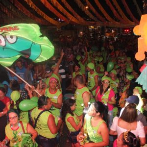 Com Grupo SPACE BAND, Premiação dos Blocos e homenagem aos parceiros acontece o encerramento do Carnaval Santa Vitória 2020 (24) Com Grupo SPACE BAND, Premiação dos Blocos e homenagem aos parceiros acontece o encerramento do Carnaval Santa Vitória 2020 (24)