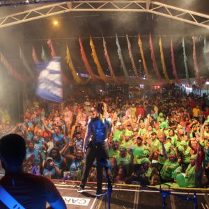 Com Grupo SPACE BAND, Premiação dos Blocos e homenagem aos parceiros acontece o encerramento do Carnaval Santa Vitória 2020 (27) Com Grupo SPACE BAND, Premiação dos Blocos e homenagem aos parceiros acontece o encerramento do Carnaval Santa Vitória 2020 (27)