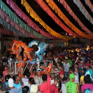 Com Grupo SPACE BAND, Premiação dos Blocos e homenagem aos parceiros acontece o encerramento do Carnaval Santa Vitória 2020 (67) Com Grupo SPACE BAND, Premiação dos Blocos e homenagem aos parceiros acontece o encerramento do Carnaval Santa Vitória 2020 (67)