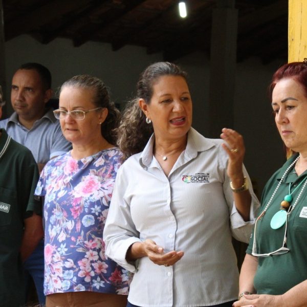 Prefeitura, SENAR e Sindicato Rural promovem curso de pintura em tecido no Distrito de Perdilândia (8) Prefeitura, SENAR e Sindicato Rural promovem curso de pintura em tecido no Distrito de Perdilândia (8)